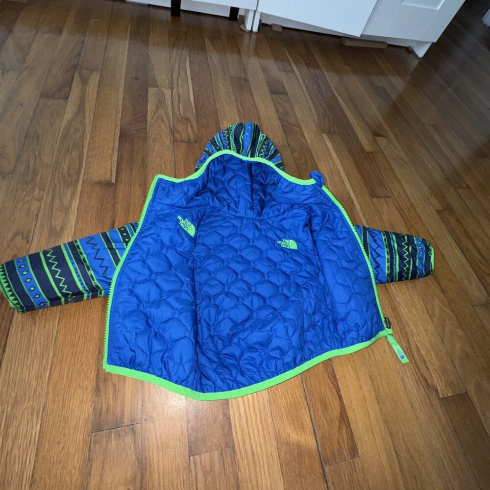 The North Face Reversible Infant Baby Hooded Jacket Quilted Blue Size 6-12 M - Picture 7 of 9